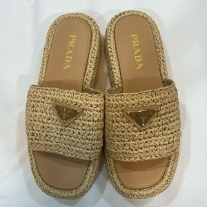 Cute summer platform slides